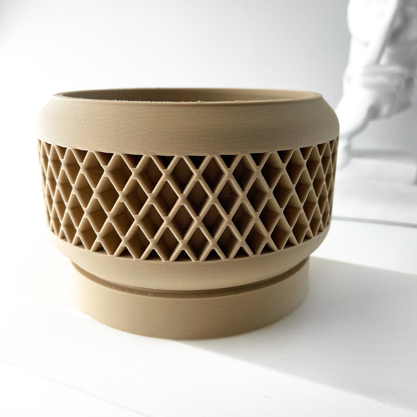 Moderner Blumentopf mit Drainage "Xivu"| Exklusiv 3D gedruckter Topf für Blumen & Pflanzen