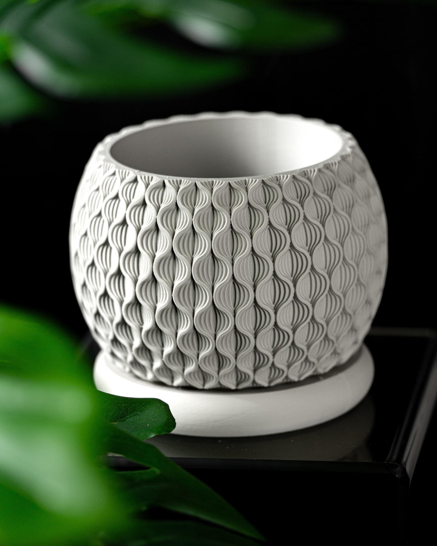Moderner Blumentopf mit Drainage "Spring"| Exklusiv 3D gedruckter Topf für Blumen & Pflanzen
