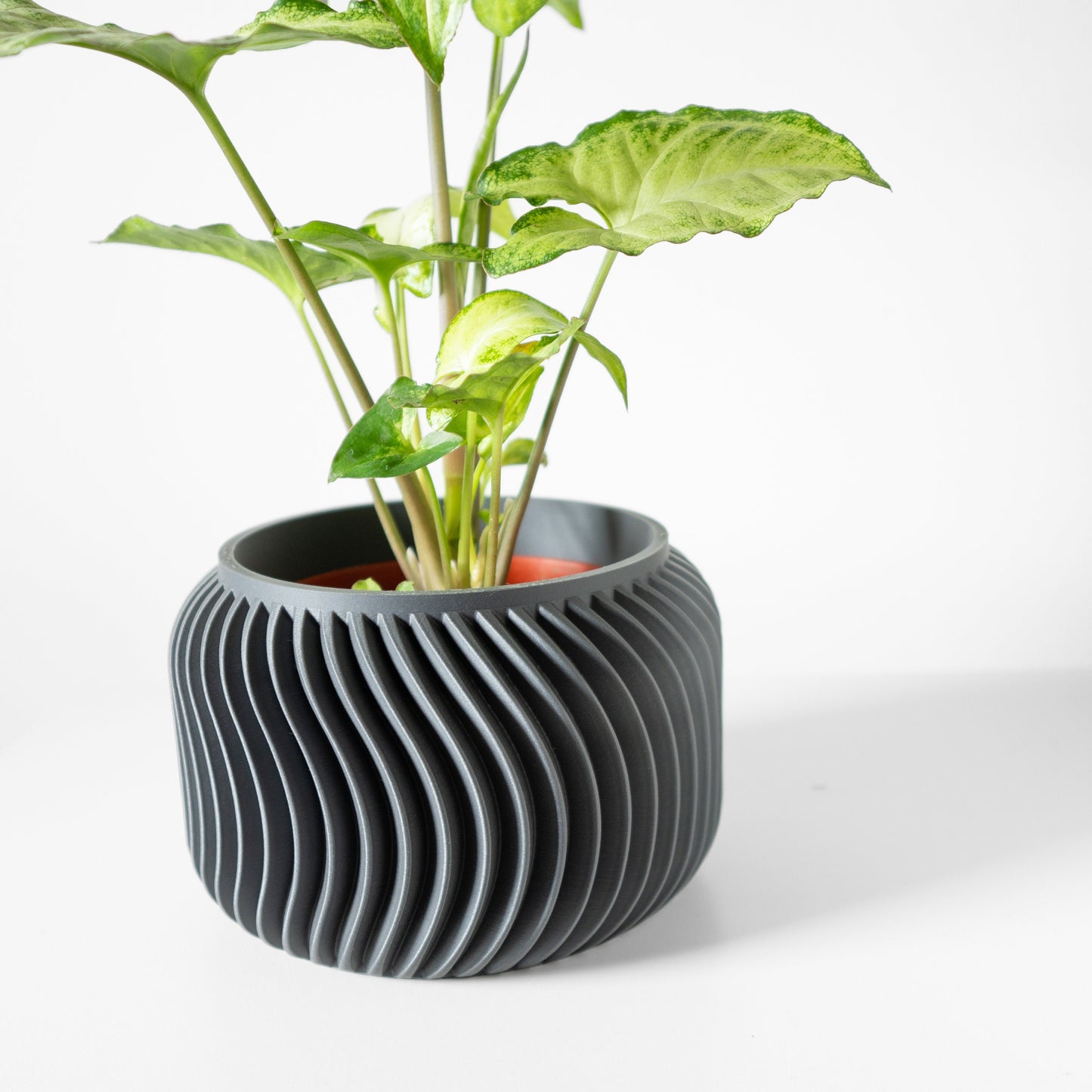 Moderner Blumentopf mit Drainage "Xeliv"| Exklusiv 3D gedruckter Topf für Blumen & Pflanzen